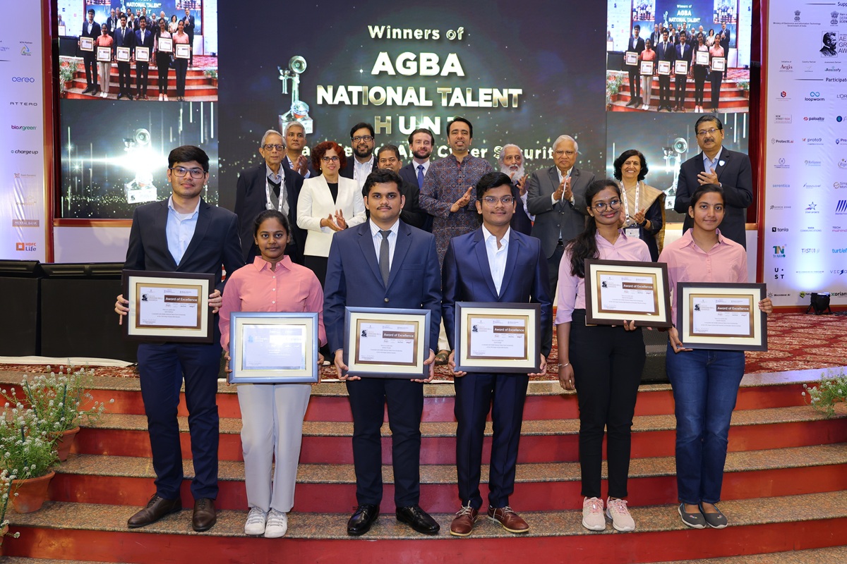 Winners of AGBA National Talent Hunt in Data Science, AI & Cyber Security with their Award of Excellence certificates